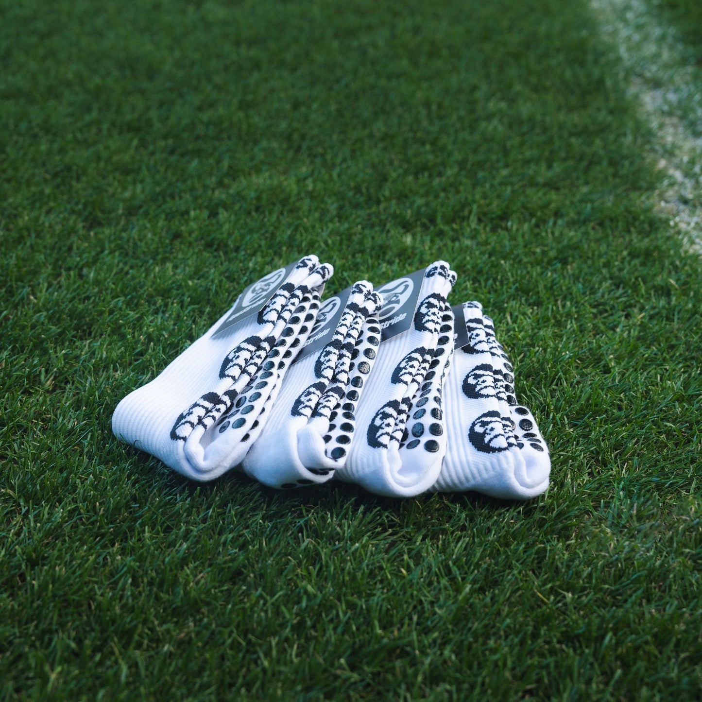 White 4 Pack of Sports Grip Socks Bundle